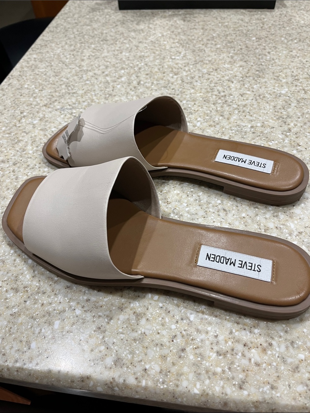 Steve Madden Beige Slide Sandals. Size 9.5